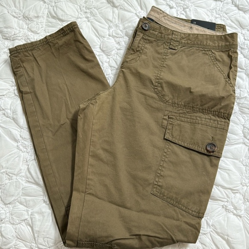 Banana Republic Olive Green Cargo Pants